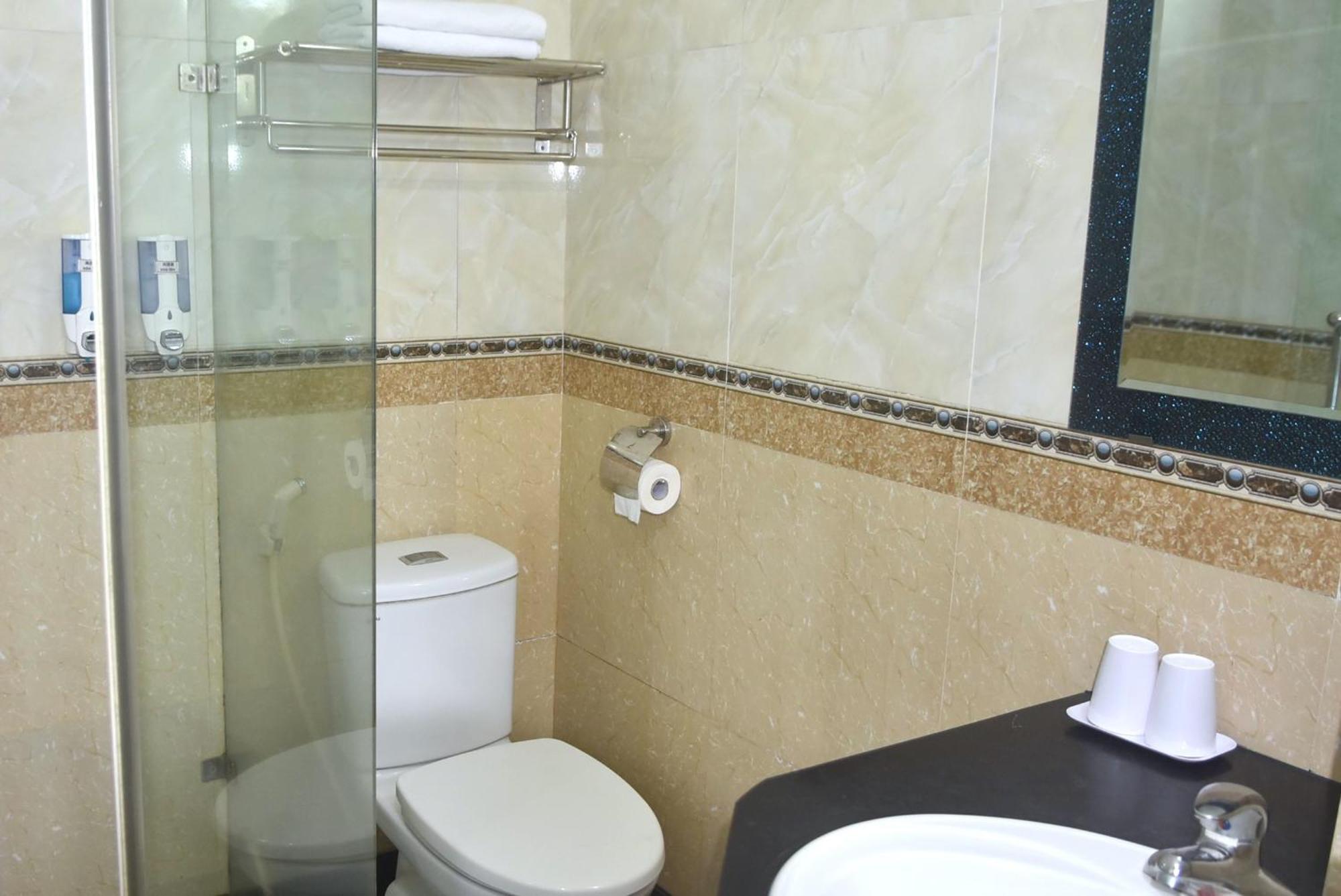Thanh Hang Hotel Near Emerald My Dinh 河内 外观 照片